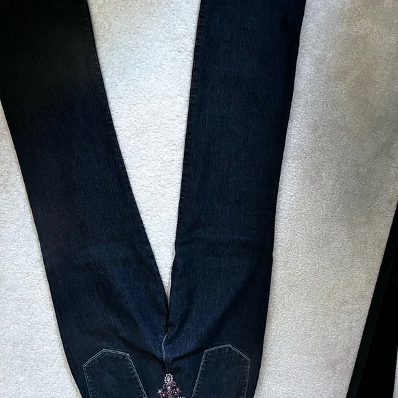V Cristina red and crystal embellished Jeans, sz 6 - Picture 9 of 10